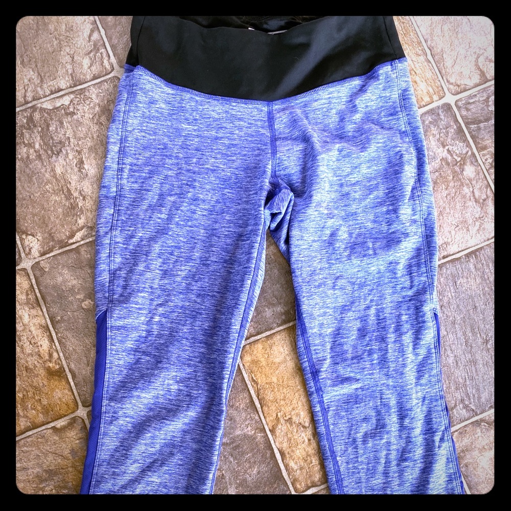 Women’s exercise capris
